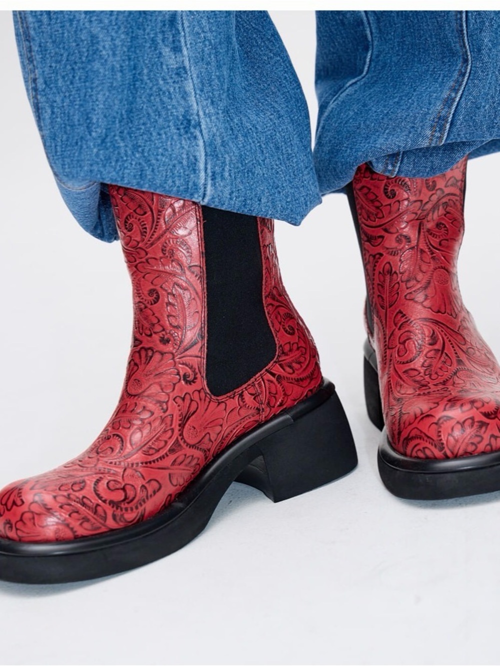 Free people Mutma Samuda Chelsea Boots Red Tooled Leather size 8 39 new